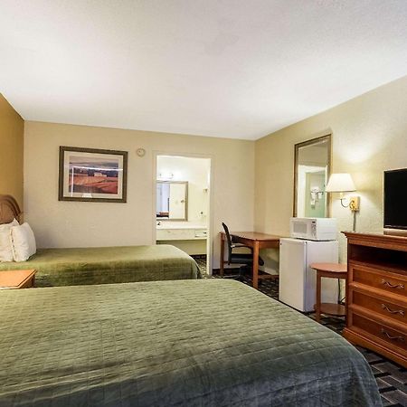 Rodeway Inn Denmark-Jackson Kültér fotó