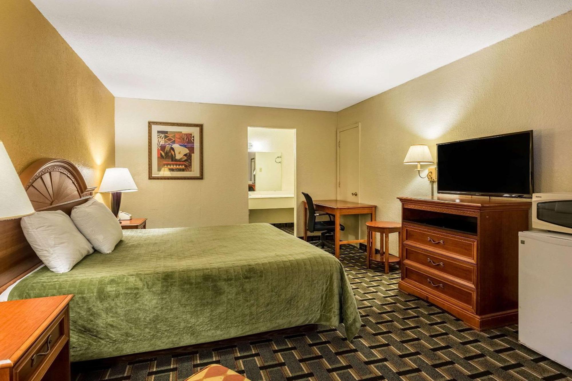 Rodeway Inn Denmark-Jackson Kültér fotó