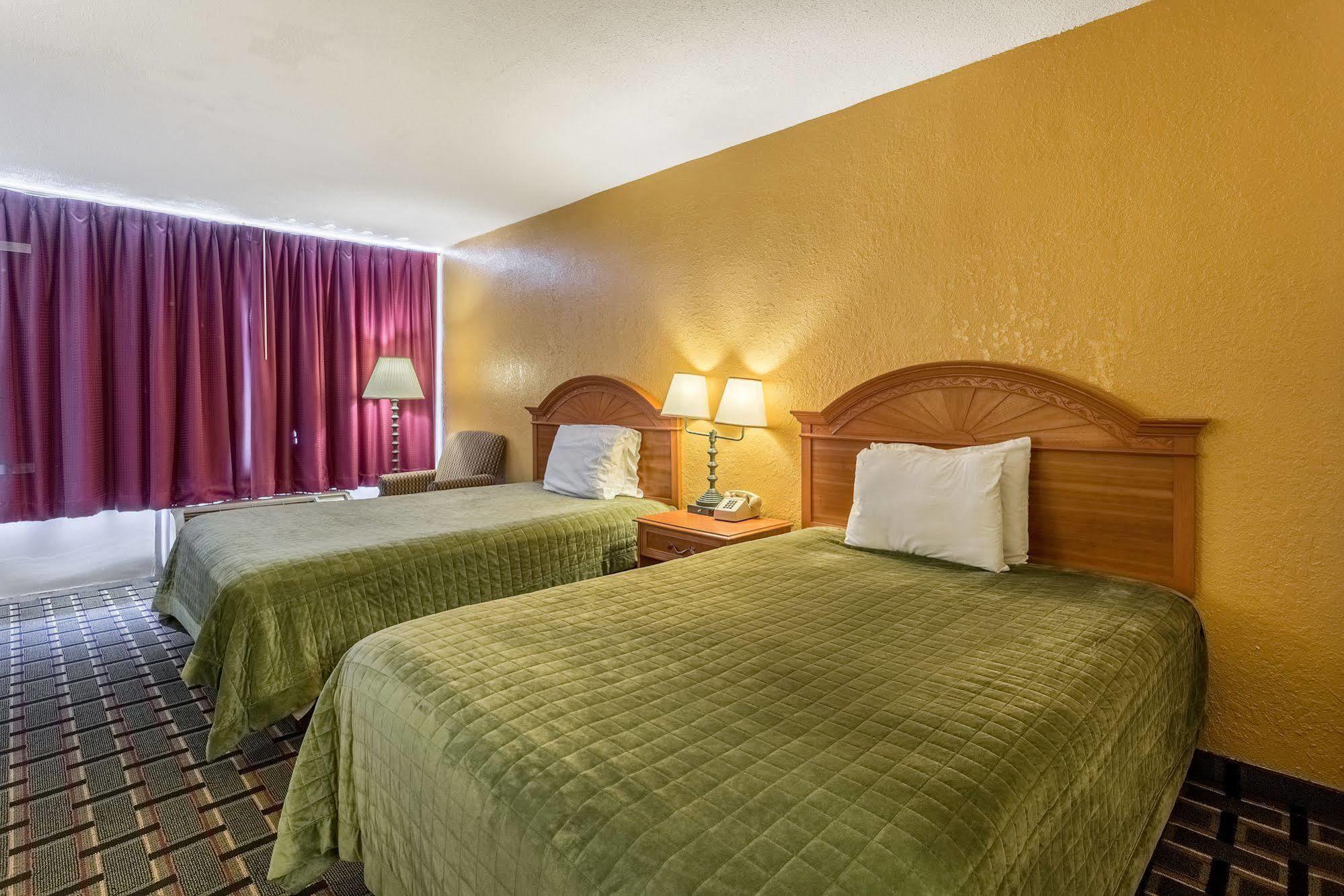 Rodeway Inn Denmark-Jackson Kültér fotó